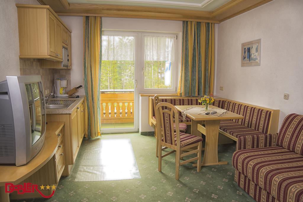 Ferienhotel Dobler Weissenbach am Lech Værelse billede