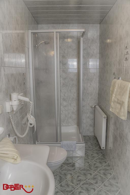 Ferienhotel Dobler Weissenbach am Lech Værelse billede